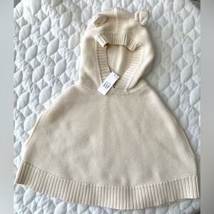 Baby Gap Poncho new with tags